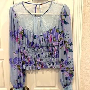 Free People Floral Daphne Woman’s Top/Blouse Long Sleeves Size:Large Preloved